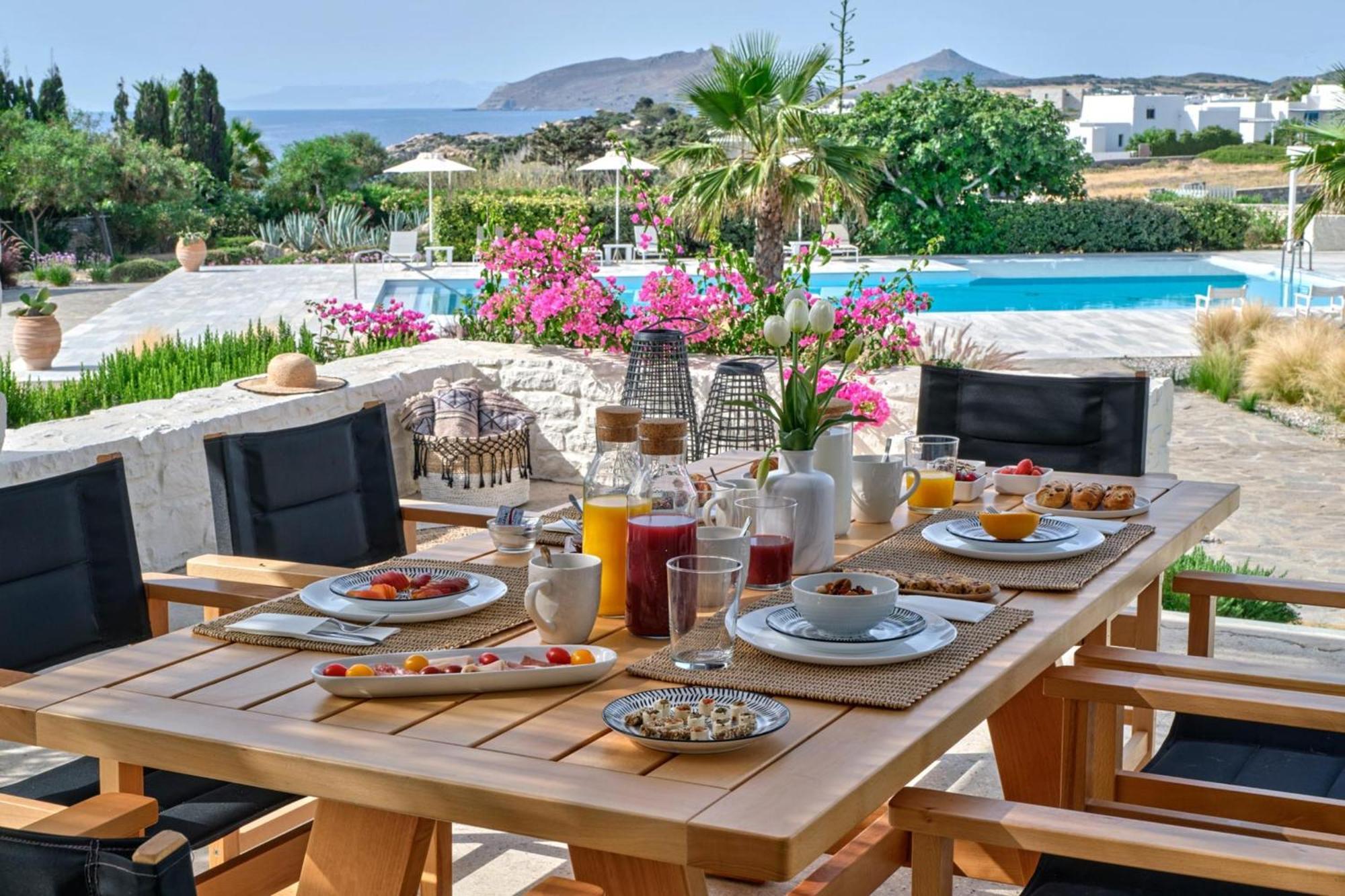 Stagones Luxury
