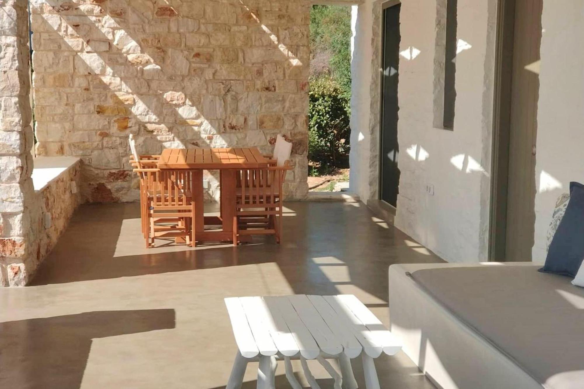 Stagones Luxury Aparthotel