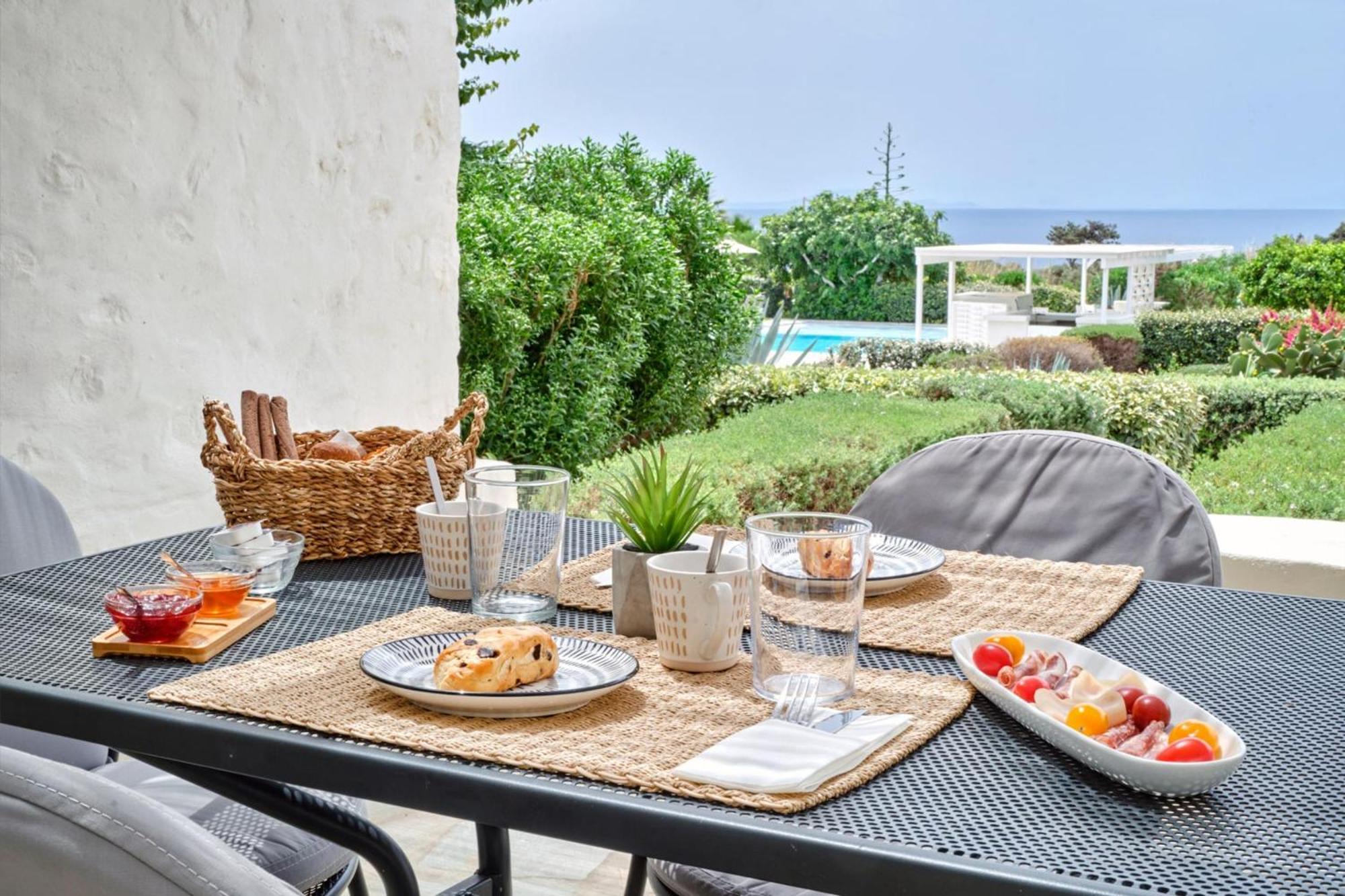 Stagones Luxury Aparthotel Ambelas